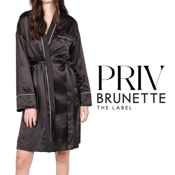 Brunette the Label x PRIV Satin Robe – “Blonde” Embroidered Black | Size Large - Picture 1 of 10